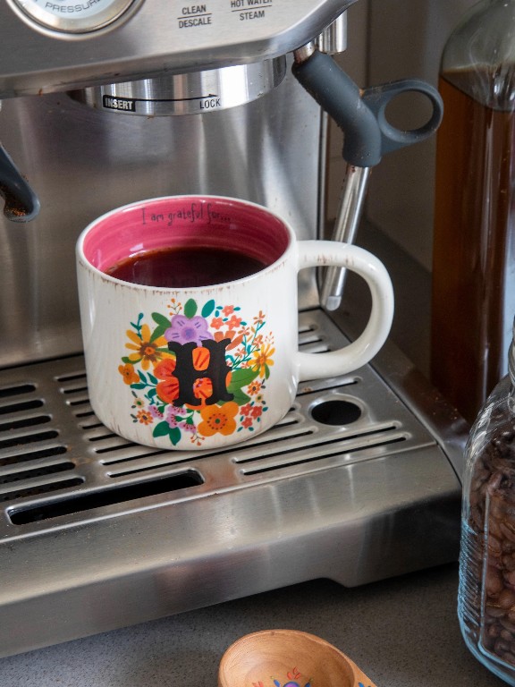 Initial Mug Flower I and other Wholesale monogramming service for your store trending on Faire.